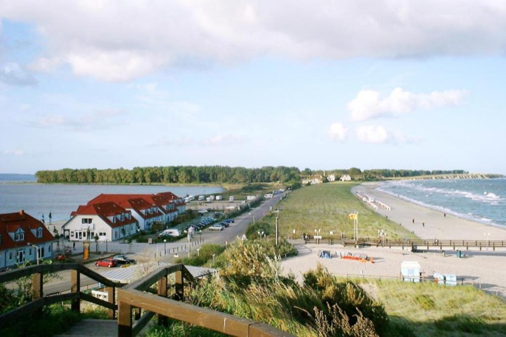 Fewo 08 Seemoewe Mit Blick Auf Salzhaff Und Ostsee Рерик Экстерьер фото