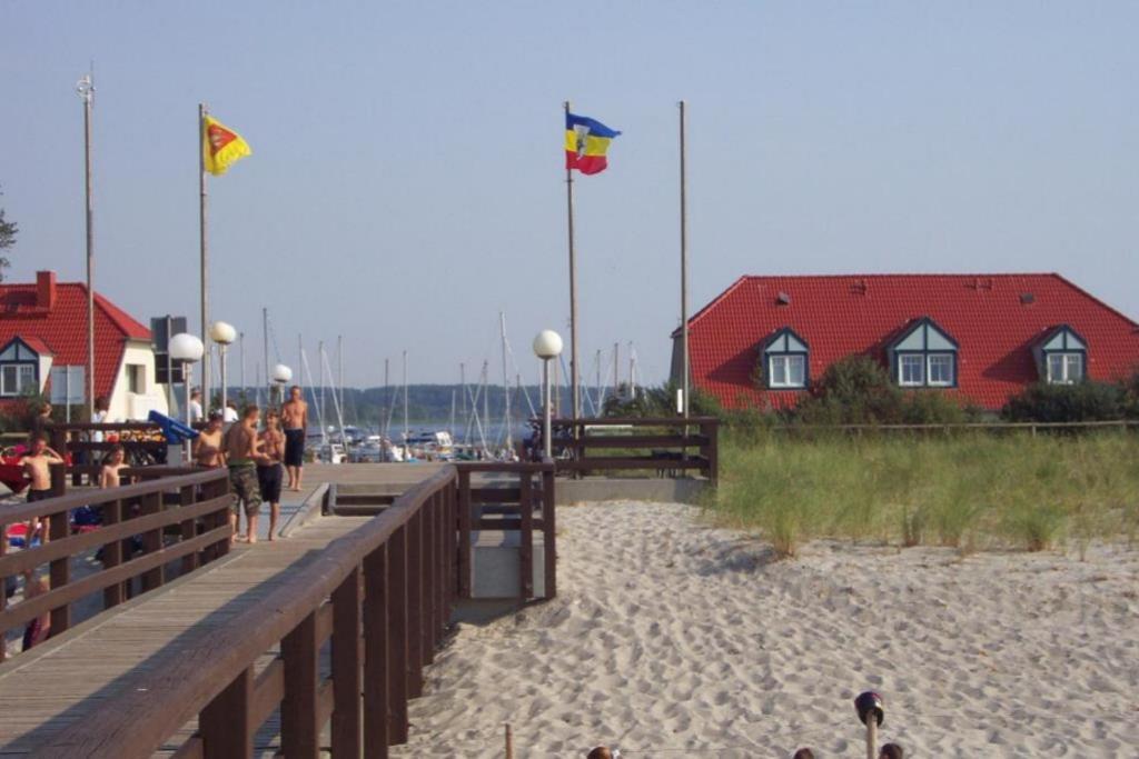 Fewo 08 Seemoewe Mit Blick Auf Salzhaff Und Ostsee Рерик Экстерьер фото